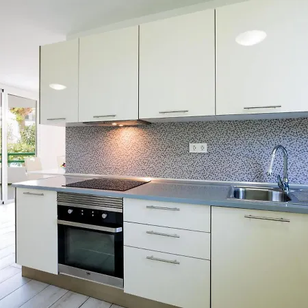 A13 Optimist Beautiful And Comfortable * Playa de las Américas