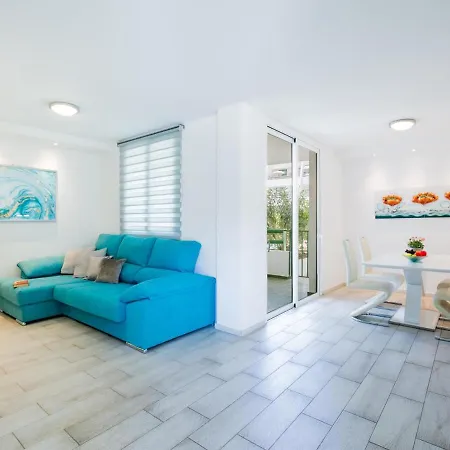A13 Optimist Beautiful And Comfortable Apartmán Playa de las Americas (Tenerife)